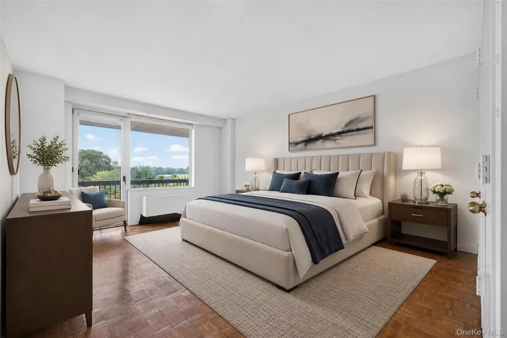 111 Cherry Vallley Avenue #408W Garden City, NY 11530