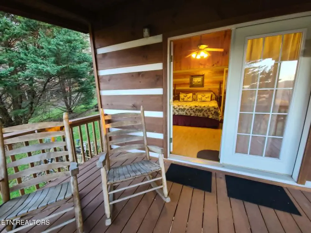 994 Emilyville Way Cosby, TN 37722