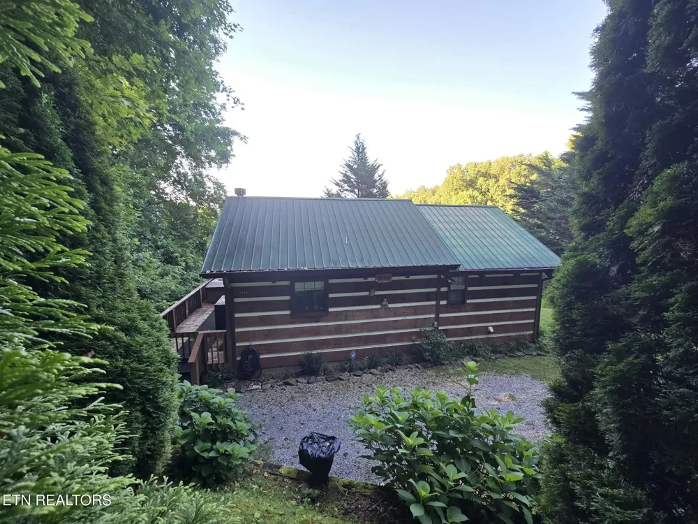 994 Emilyville Way Cosby, TN 37722