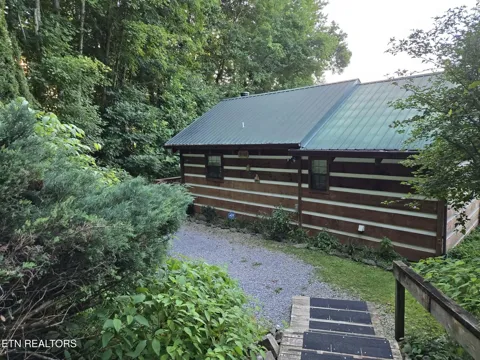 994 Emilyville Way