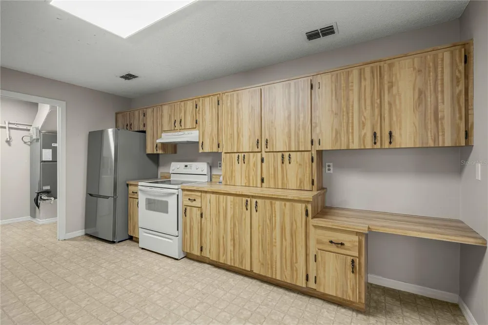 12185 SE 61ST COURT Belleview, FL 34420