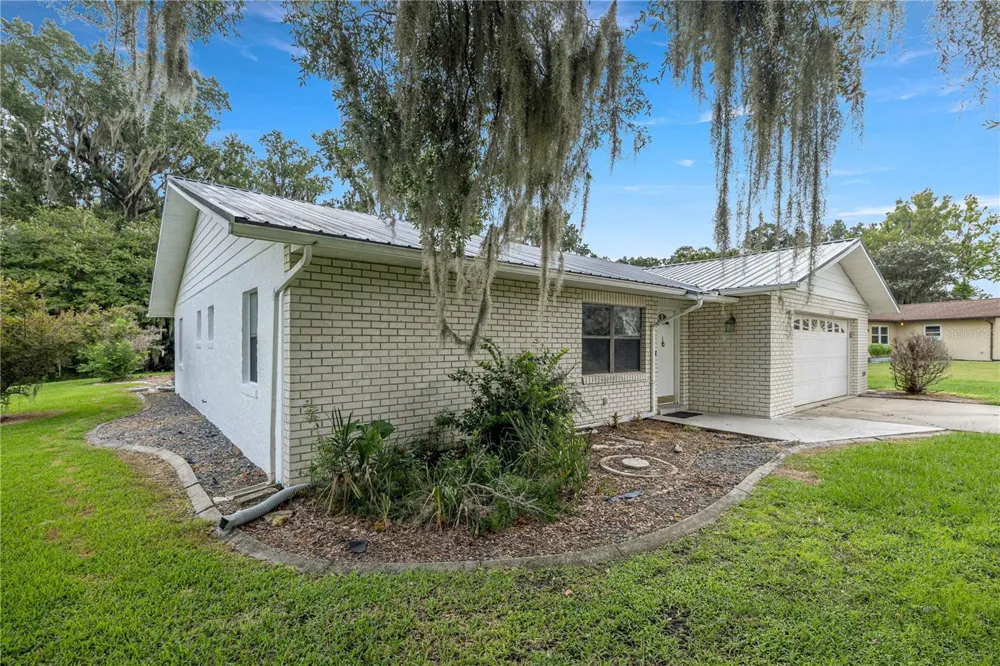 12185 SE 61ST COURT Belleview, FL 34420
