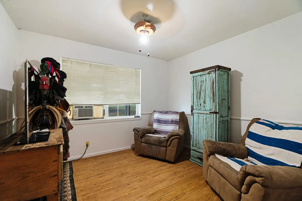 2606 Farm Road 412 Clarksville, TX 75426