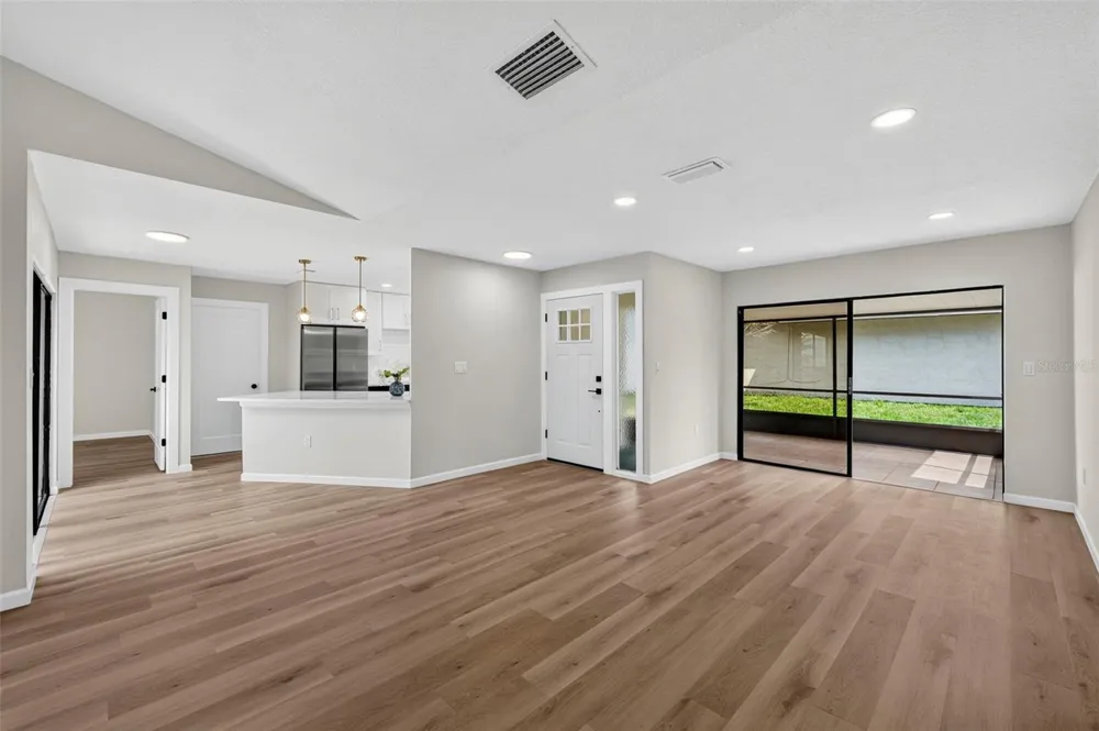 647 BONNIE BOULEVARD Palm Harbor, FL 34684