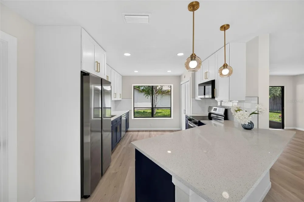 647 BONNIE BOULEVARD Palm Harbor, FL 34684