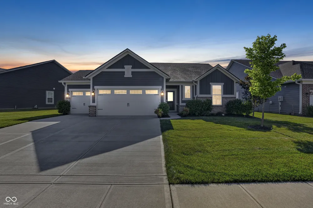 9703 Parkhurst Crossing McCordsville, IN 46055