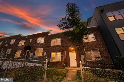 905 19TH STREET NE #2