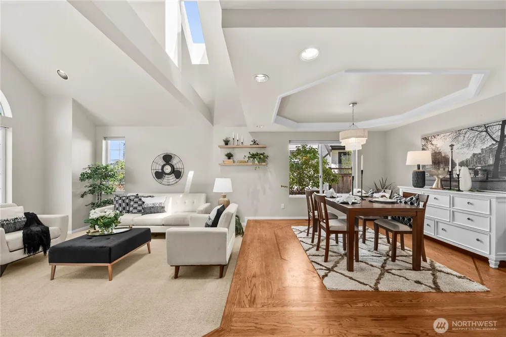 2712 57th Avenue SW Seattle, WA 98116