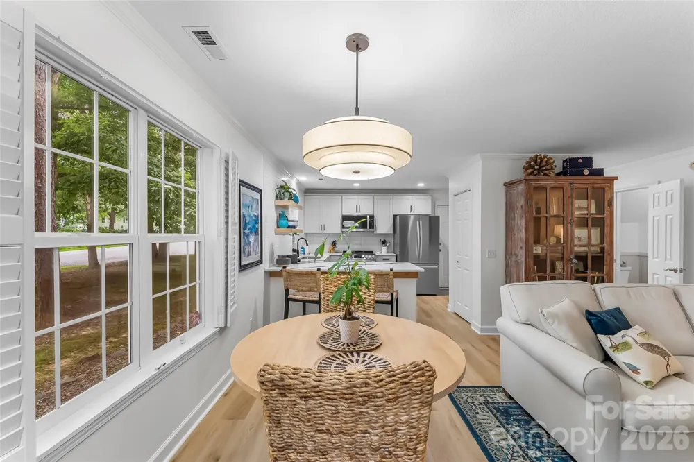 19 Willowick Drive Asheville, NC 28803