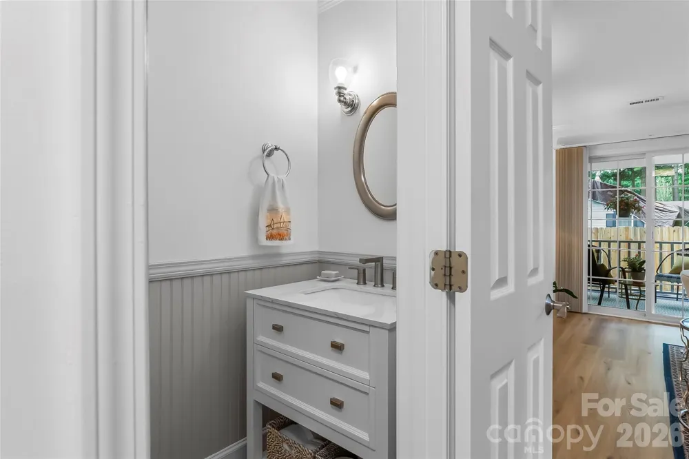 19 Willowick Drive Asheville, NC 28803
