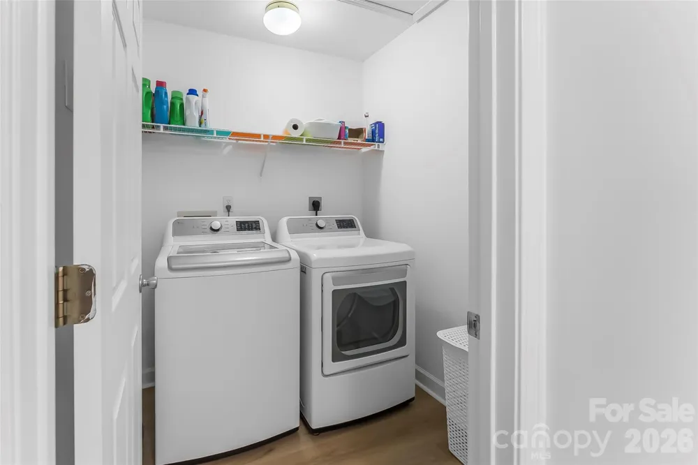 19 Willowick Drive Asheville, NC 28803