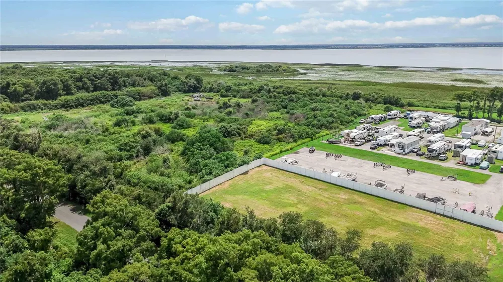 SEAMAN AVENUE St Cloud, FL 34772
