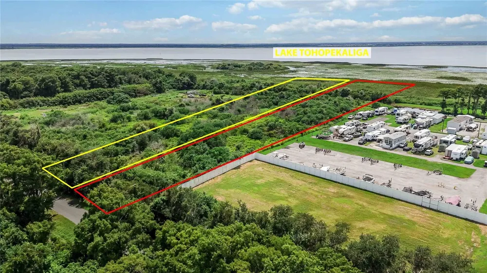 SEAMAN AVENUE St Cloud, FL 34772