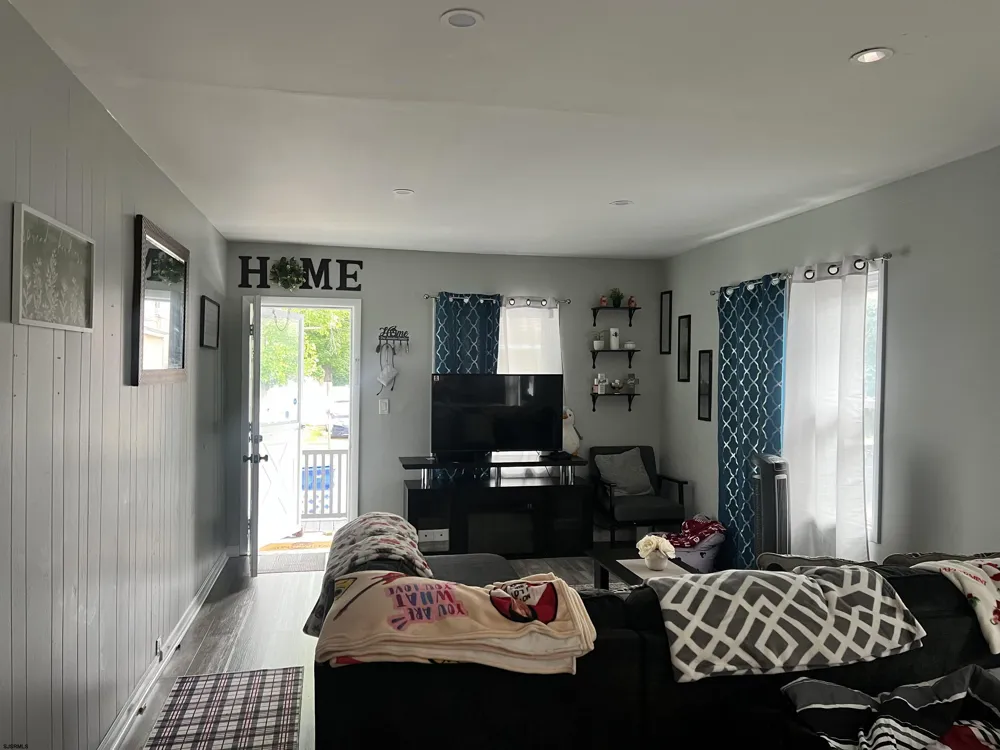 505 E Oak Street Millville, NJ 08203