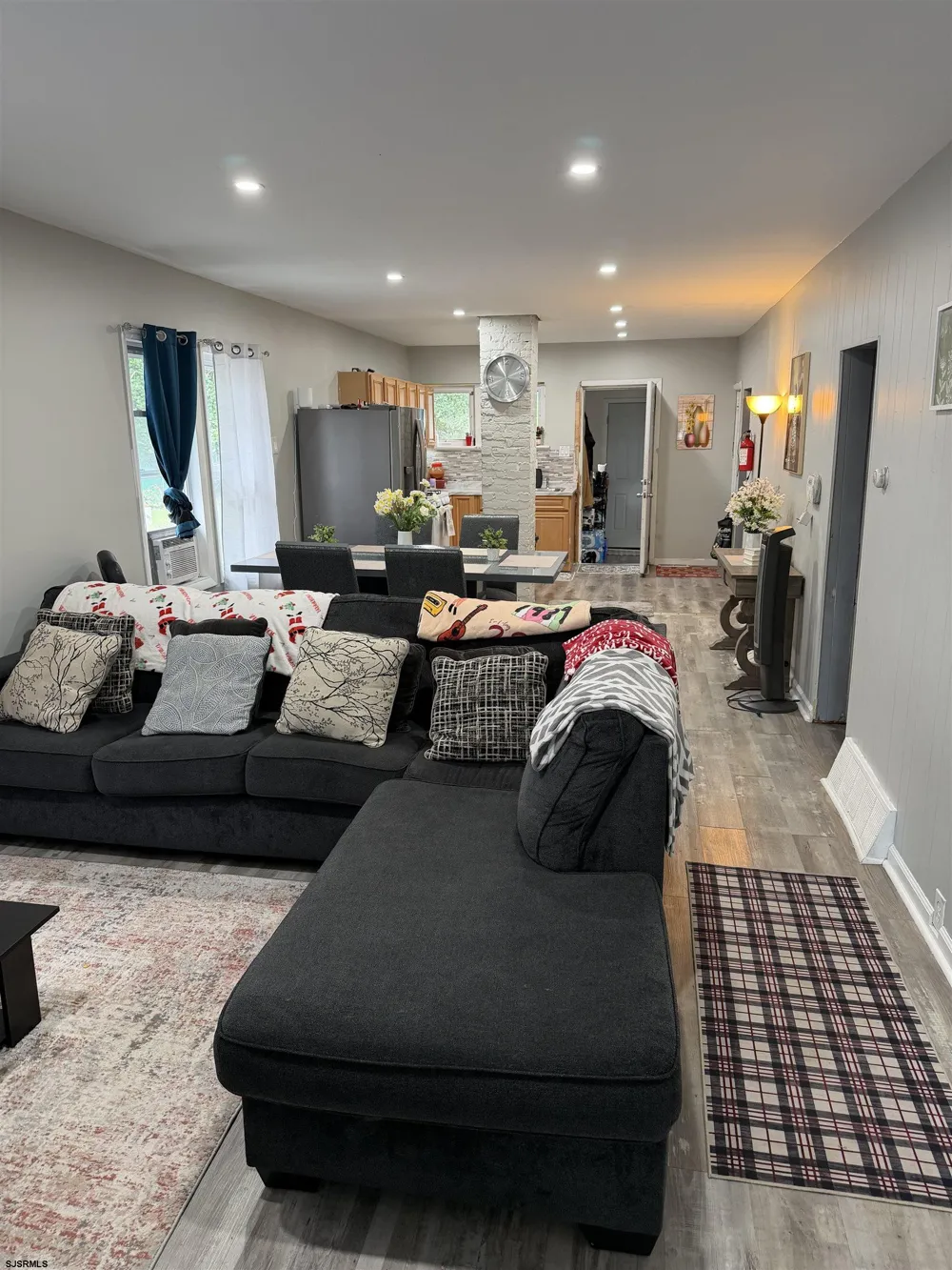 505 E Oak Street Millville, NJ 08203