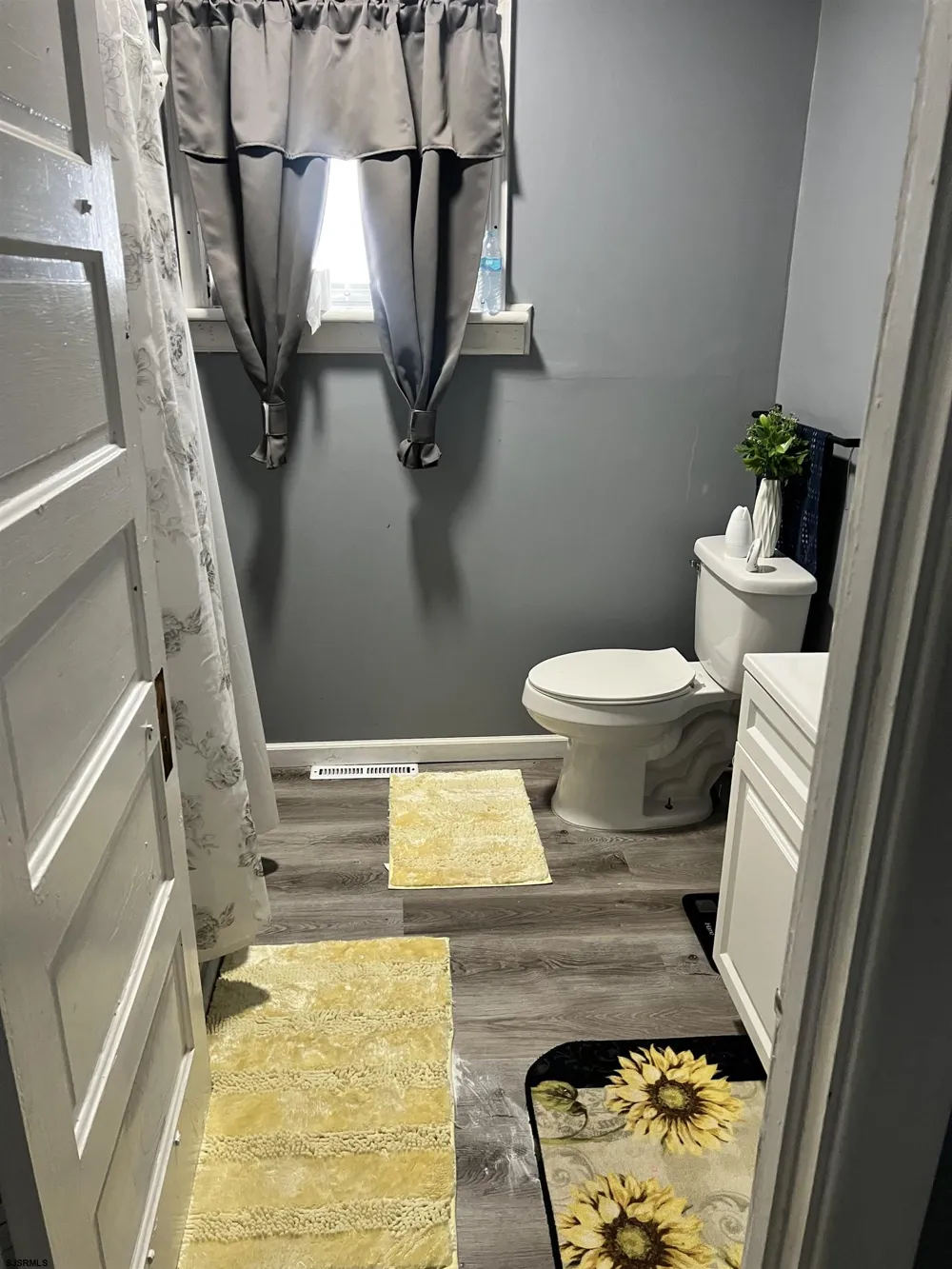 505 E Oak Street Millville, NJ 08203