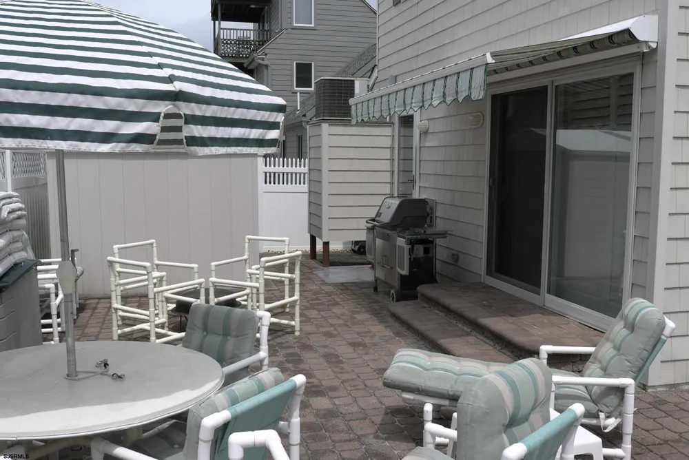 32 Manor Longport, NJ 08403