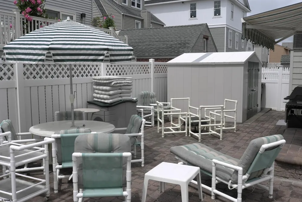 32 Manor Longport, NJ 08403