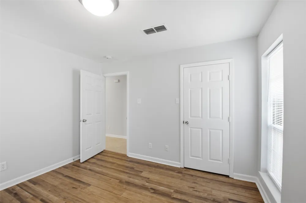 2323 Jodi Lane Gainesville, TX 76240