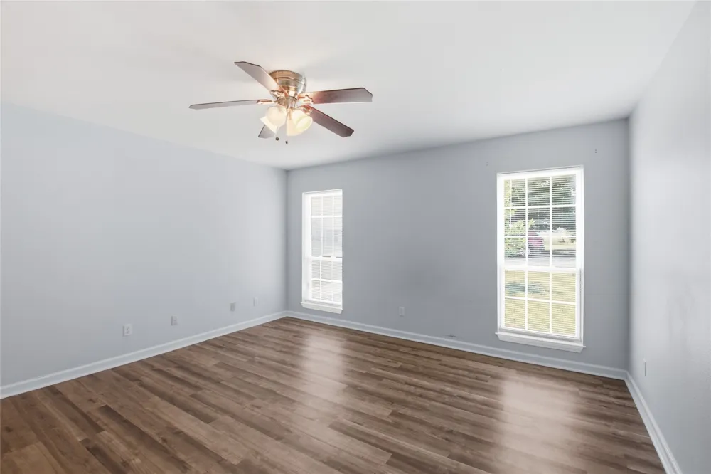 2323 Jodi Lane Gainesville, TX 76240
