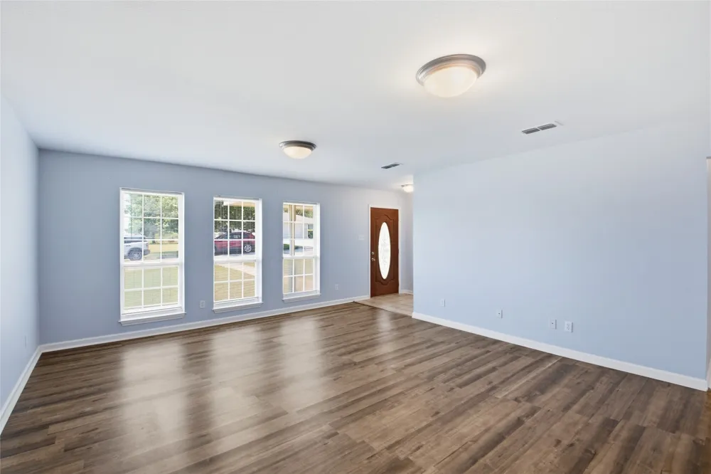 2323 Jodi Lane Gainesville, TX 76240