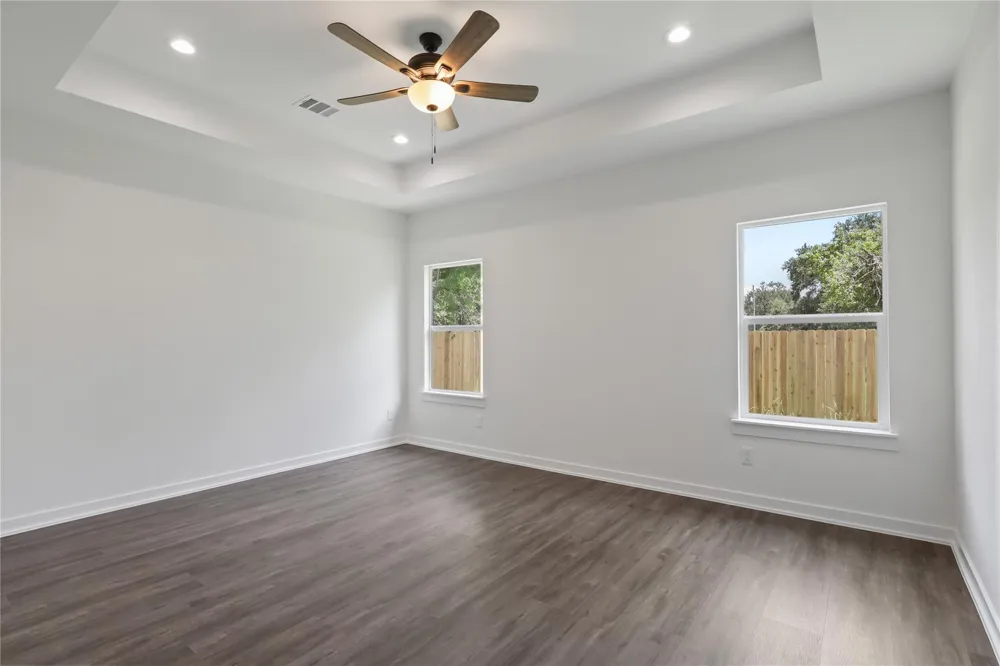 5815 Woodrow Street Texas City, TX 77591