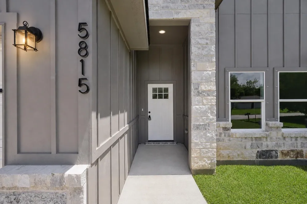 5815 Woodrow Street Texas City, TX 77591