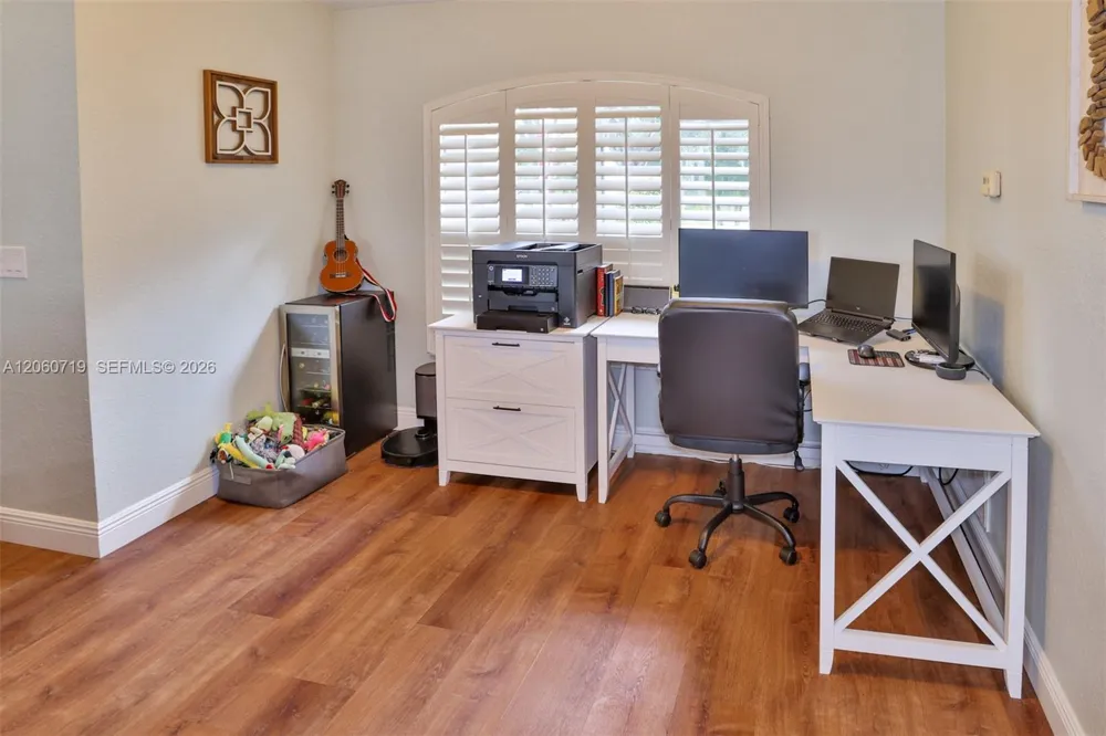 3447 Silverstone Court Plant City, FL 33566