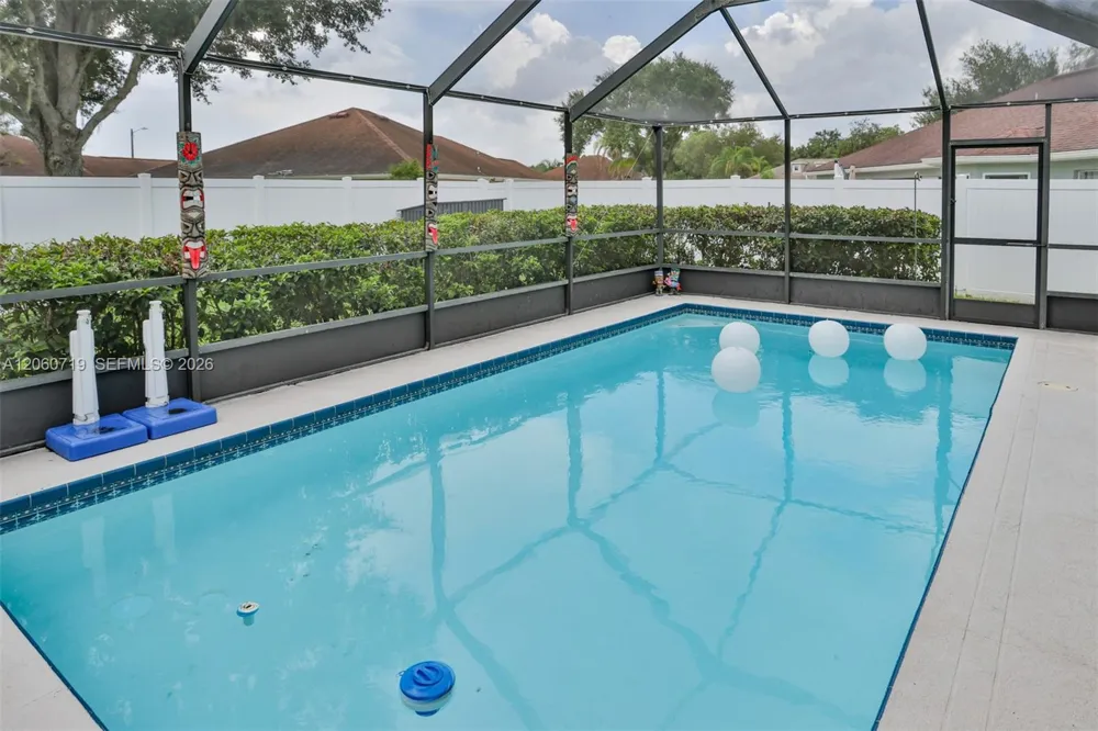 3447 Silverstone Court Plant City, FL 33566