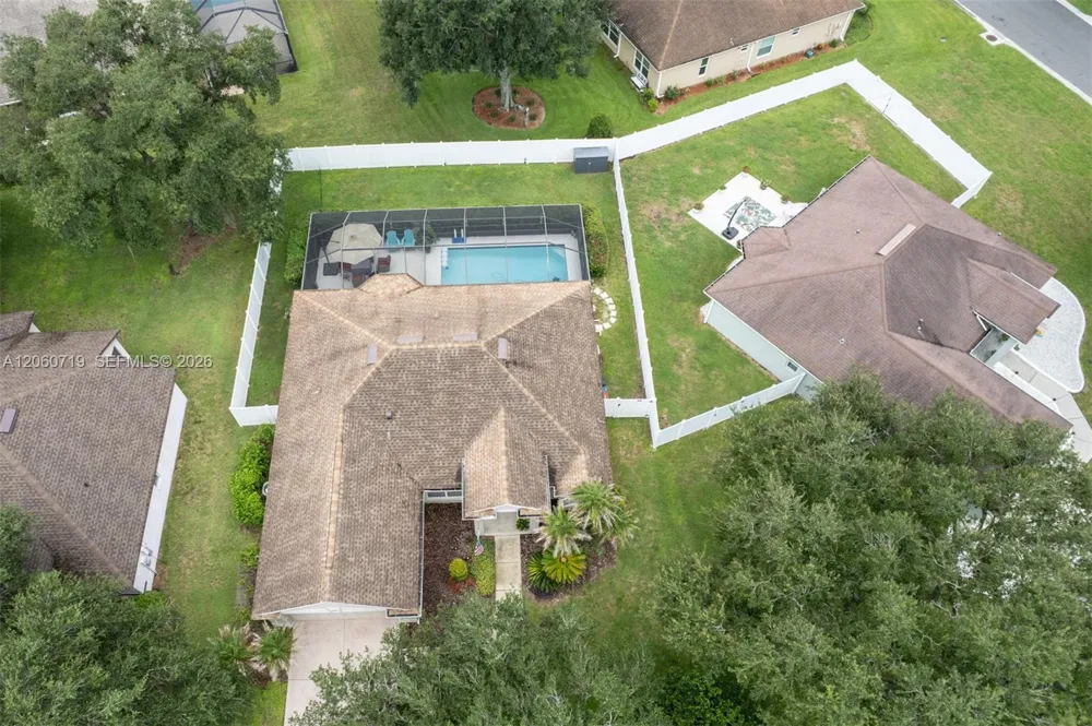 3447 Silverstone Court Plant City, FL 33566
