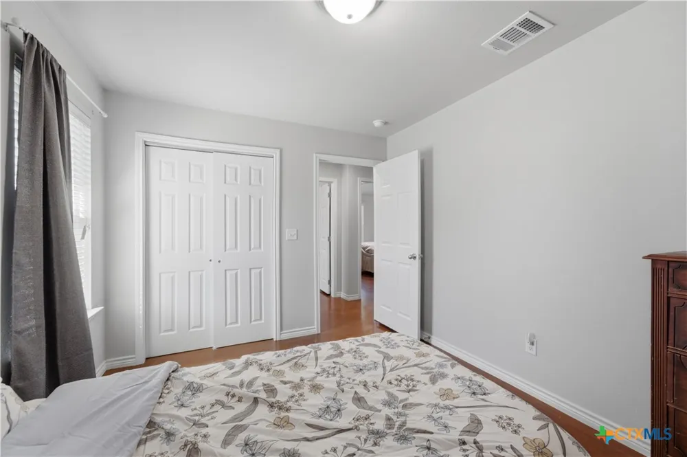 112 E Truman Avenue Copperas Cove, TX 76522