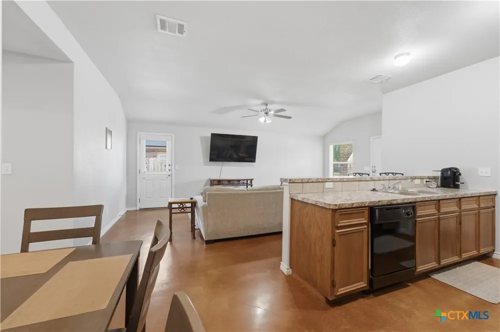 112 E Truman Avenue Copperas Cove, TX 76522