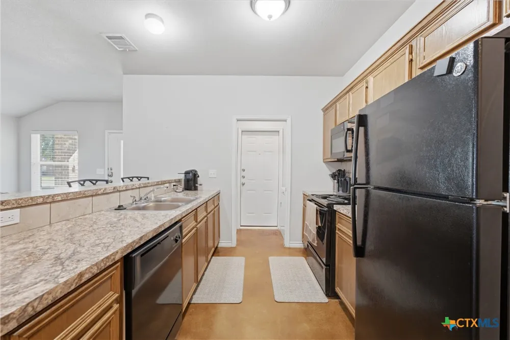 112 E Truman Avenue Copperas Cove, TX 76522