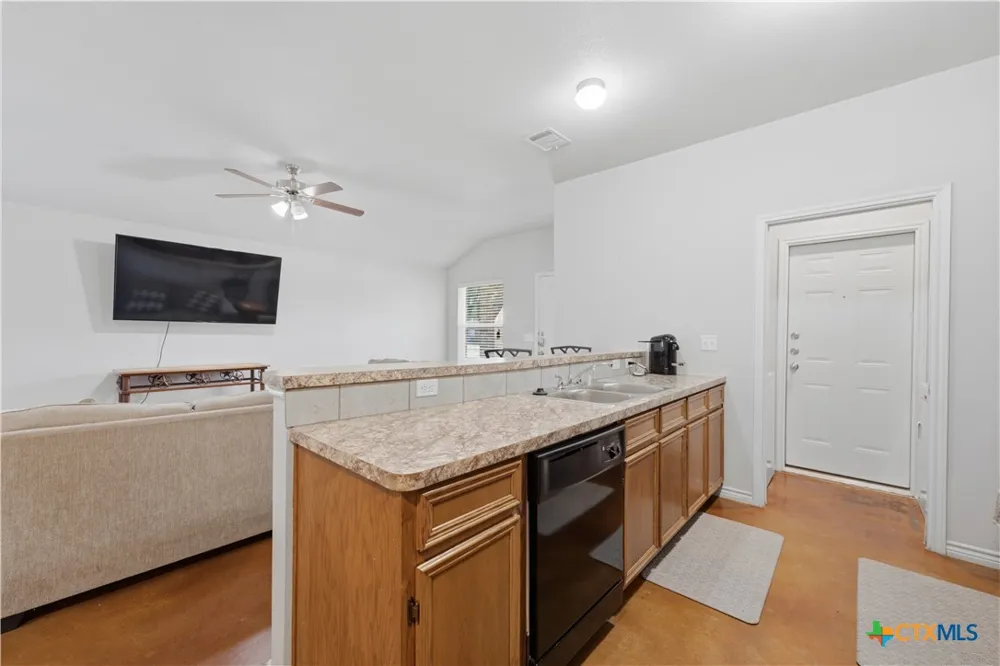 112 E Truman Avenue Copperas Cove, TX 76522