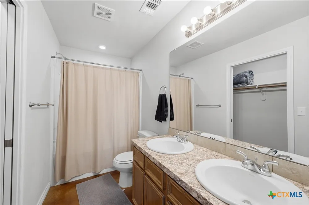 112 E Truman Avenue Copperas Cove, TX 76522