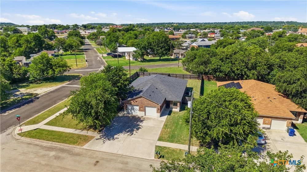 112 E Truman Avenue Copperas Cove, TX 76522