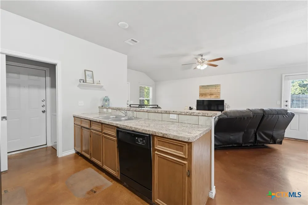 112 E Truman Avenue Copperas Cove, TX 76522