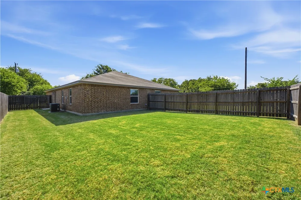 112 E Truman Avenue Copperas Cove, TX 76522