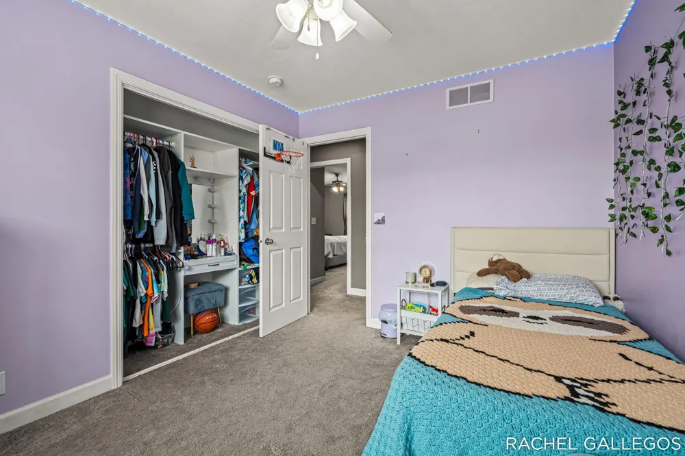 10699 Antelope Drive Zeeland, MI 49464