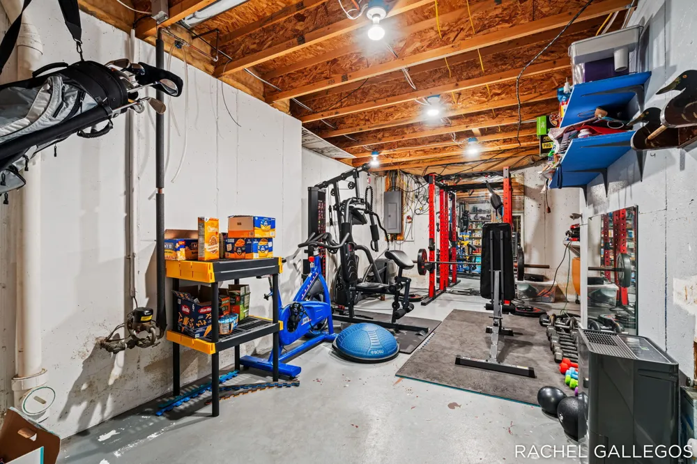 10699 Antelope Drive Zeeland, MI 49464