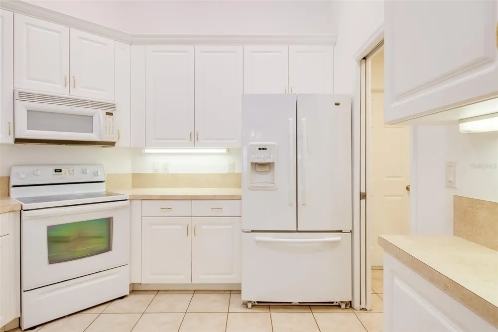 2991 GRANDVIEW DRIVE North Port, FL 34288