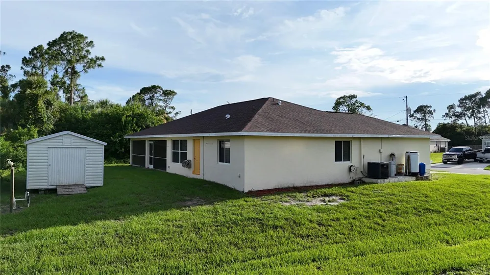 2991 GRANDVIEW DRIVE North Port, FL 34288