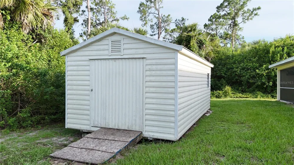 2991 GRANDVIEW DRIVE North Port, FL 34288