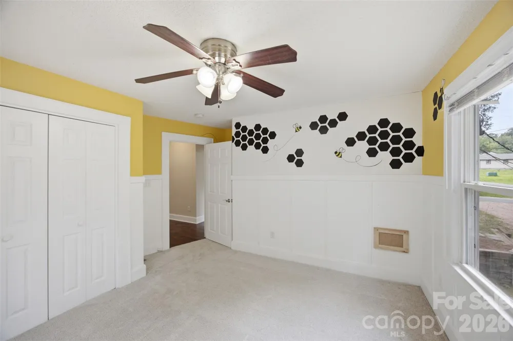 102 White Avenue Kannapolis, NC 28081