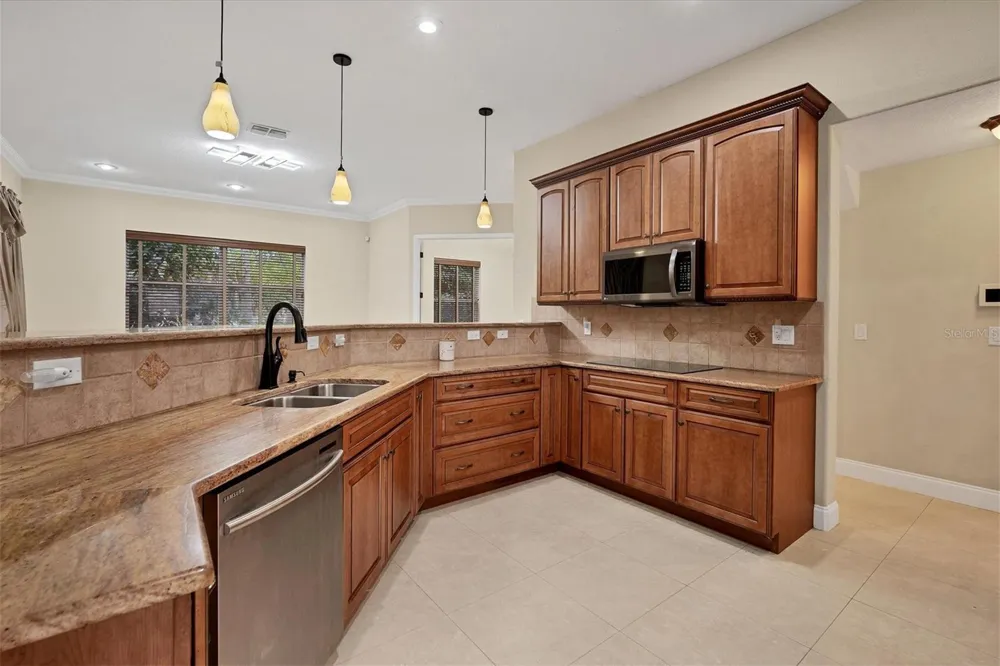 2780 BETHEL COURT S St Petersburg, FL 33712