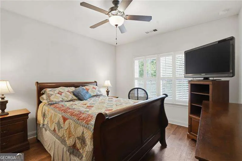 423 Spring Lake HLS White, GA 30184