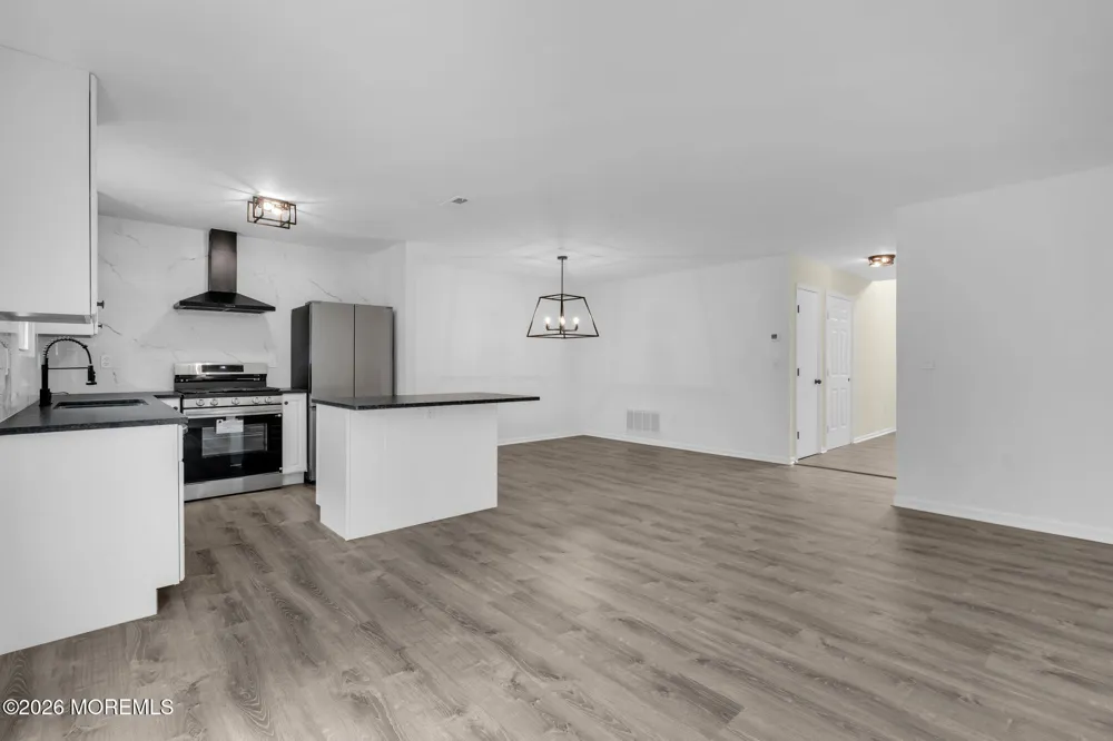 58 Vincent Court Little Egg Harbor, NJ 08087