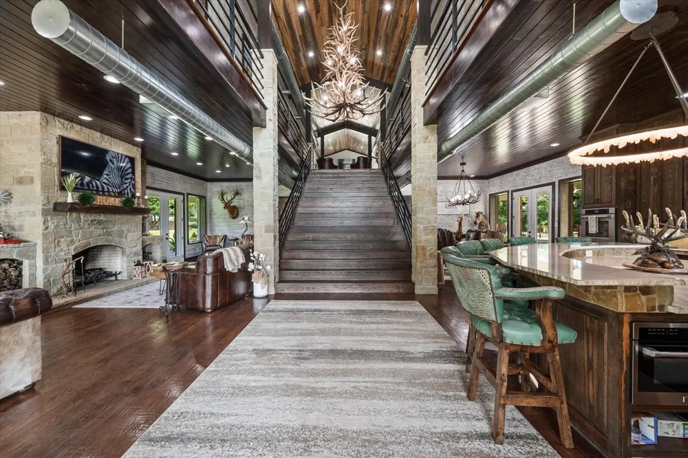 218 FCR 1055 Wortham, TX 76693
