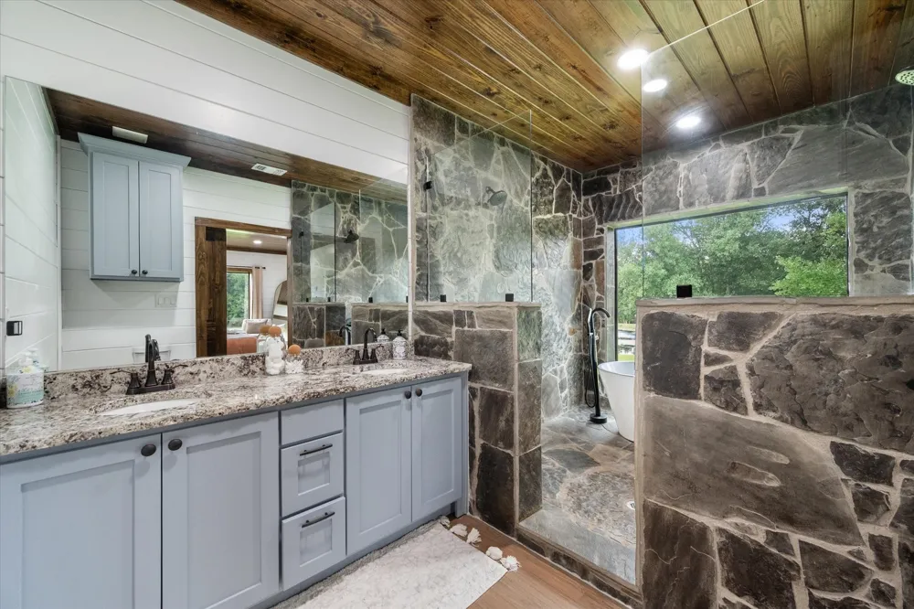 218 FCR 1055 Wortham, TX 76693