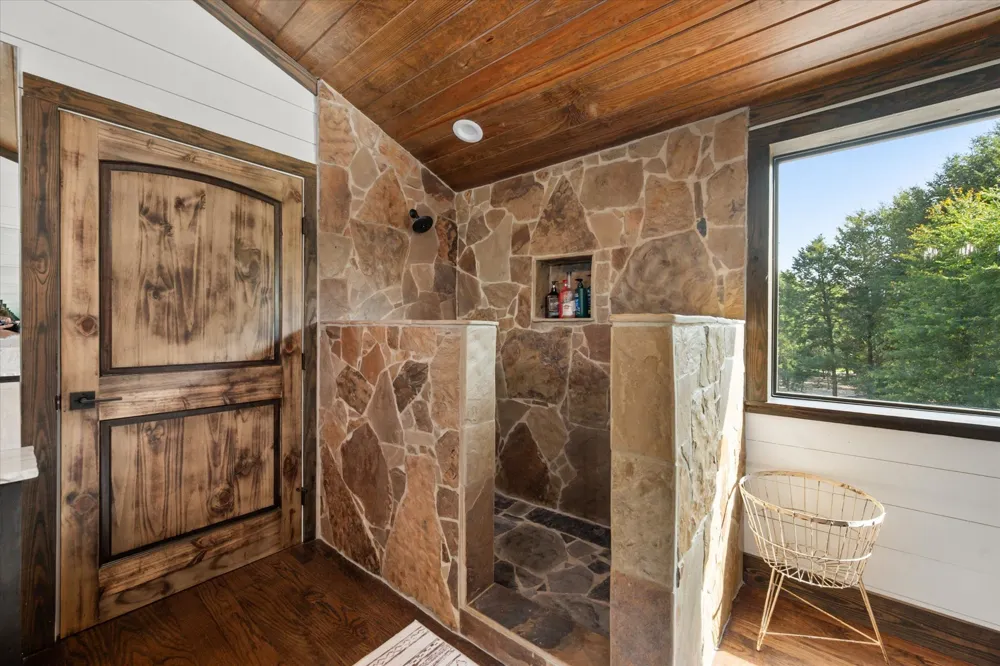 218 FCR 1055 Wortham, TX 76693